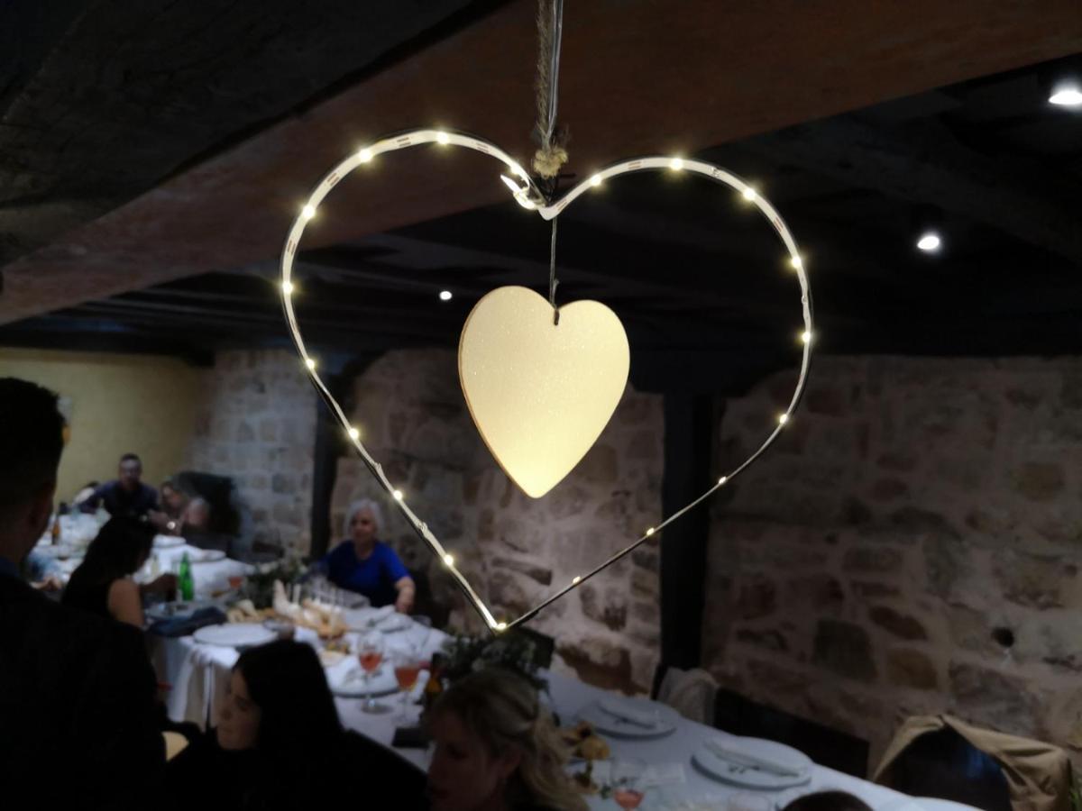 Hotel Posada Santa Maria La Real Aguilar de Campóo المظهر الخارجي الصورة